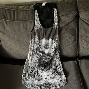 Julia lace back tank top size small